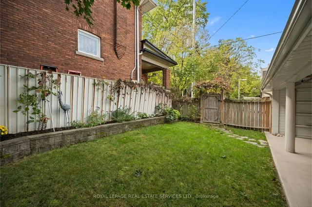 Additional image 36 of 407 Aberdeen Ave