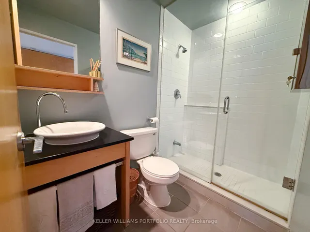 Additional image 25 of 333 Adelaide St Unit 1201