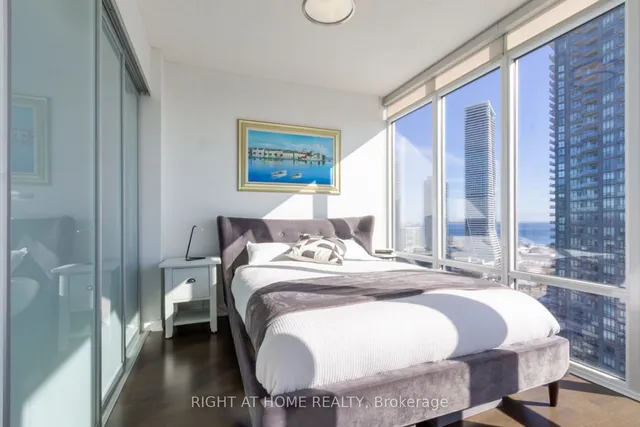 Additional image 27 of 88 Park Lawn Rd Unit 2605