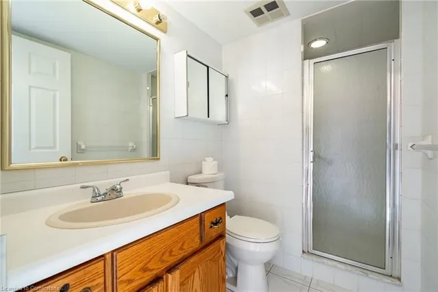 Additional image 24 of 8 Village Green Unit 612