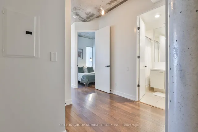 Additional image 19 of 66 Portland St Unit 807