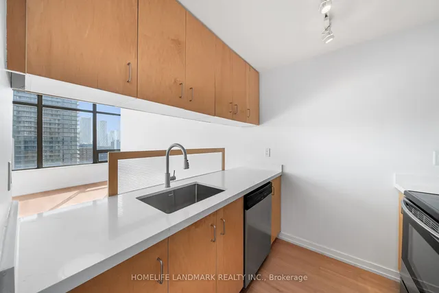 Additional image 9 of 281 Mutual St Unit 2102