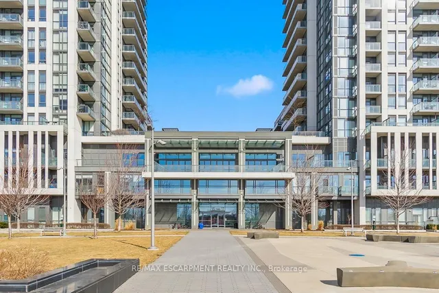 Additional image 31 of 15 Zorra St Unit 1608