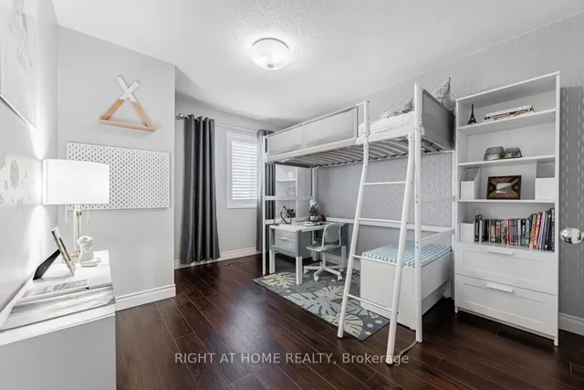 Additional image 20 of 668 Rossellini Dr