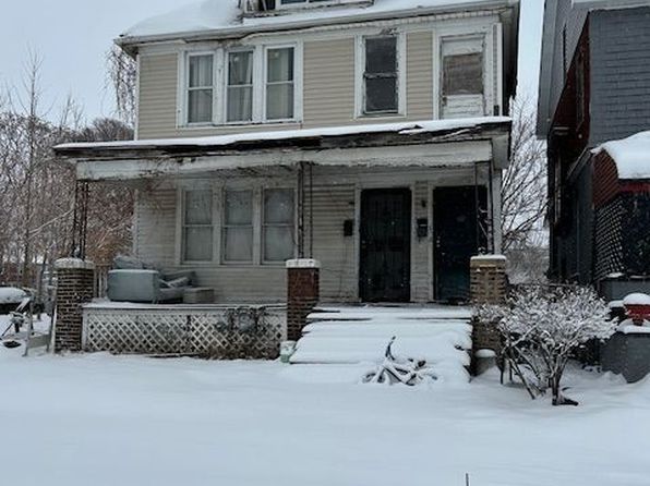 2626 Saint Clair St, Detroit, MI 48214