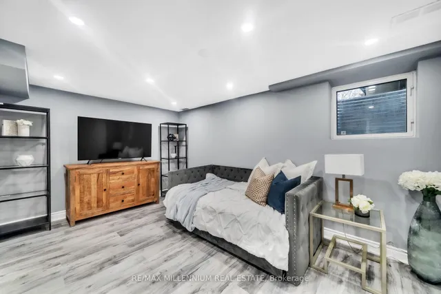 Additional image 23 of 399 Vodden St Unit 15