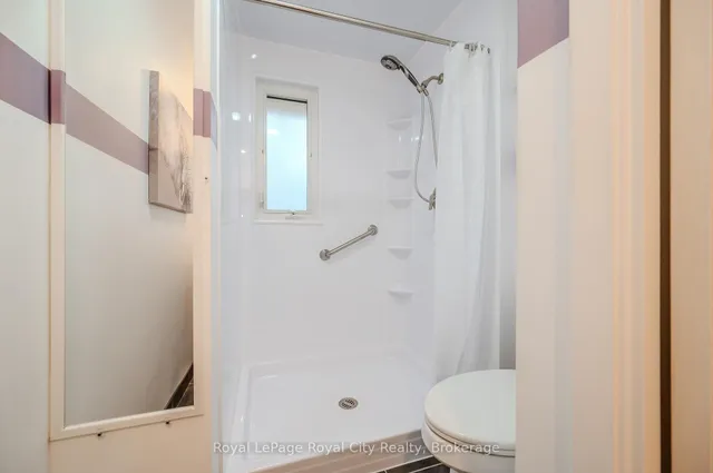 Additional image 25 of 27 Shuh Ave