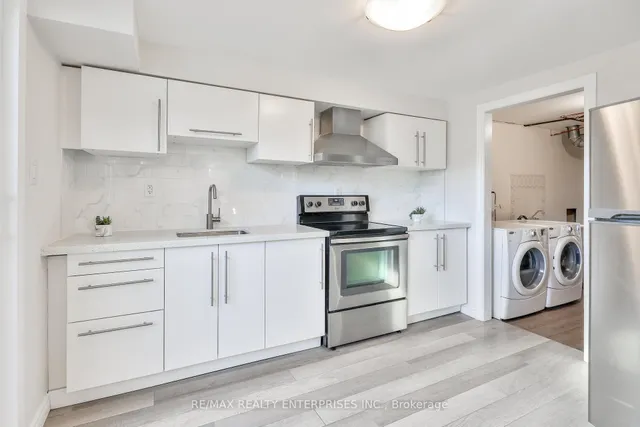 Additional image 21 of 4050 Dunmow Cres