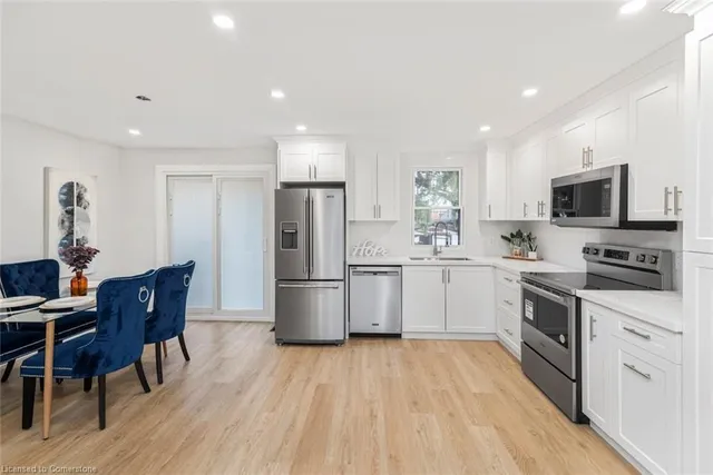 Additional image 14 of 42 Cameron Ave