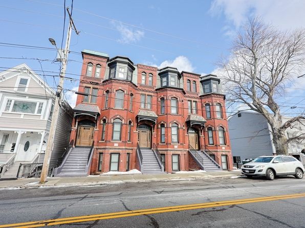 Primary image of 99-103 Westford St, Lowell, MA 01851