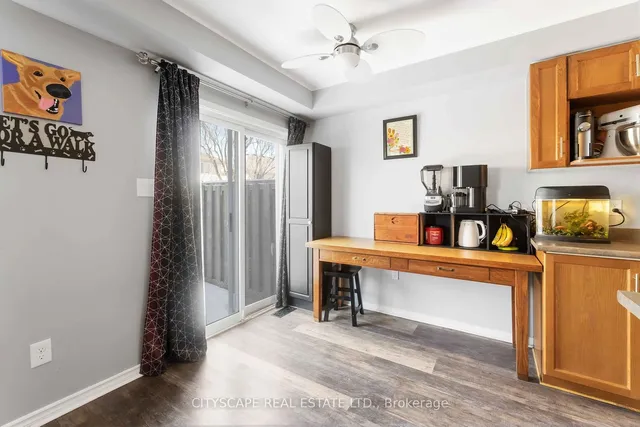 Additional image 17 of 76 Frances Ave Unit 14