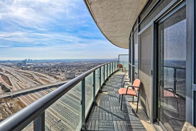 Additional image 17 of 30 Gibbs Rd Unit 3208