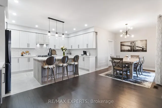 Additional image 16 of 12 Moorcroft Pl