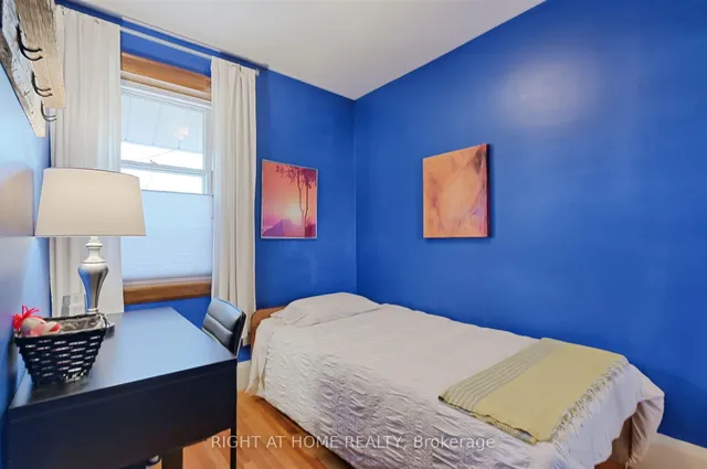 Additional image 12 of 61 Woburn Ave