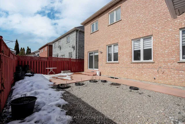 Additional image 43 of 19 Rushbrook Dr