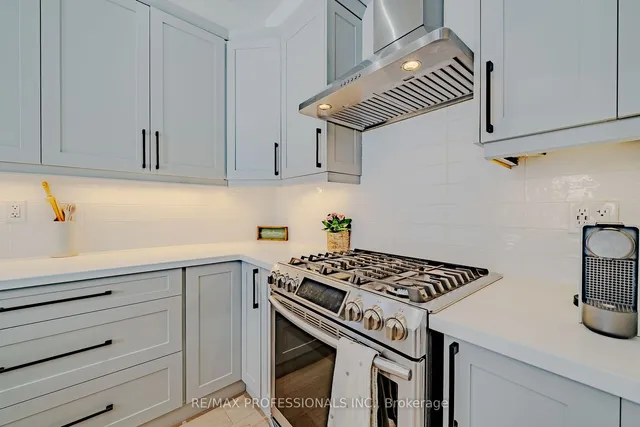 Additional image 16 of 297 Fellowes Cres