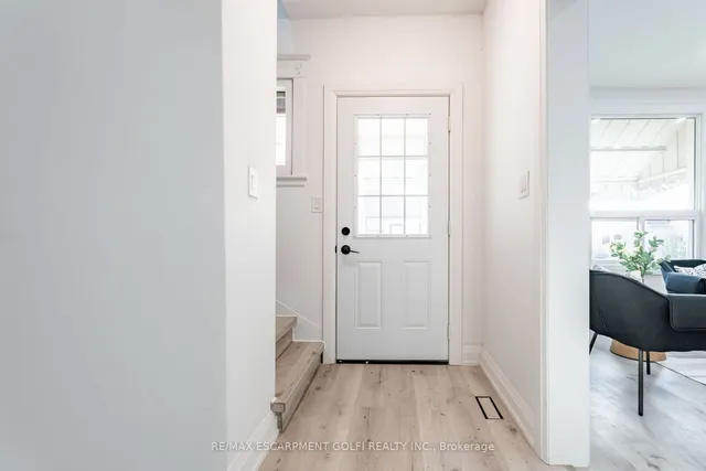 Additional image 7 of 27 Harvey St