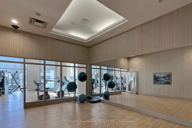 Additional image 31 of 8 Hillcrest Ave Unit 2005