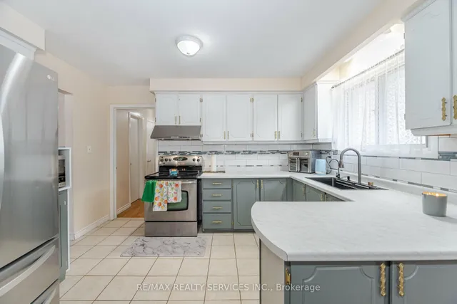 Additional image 14 of 3779 Keenan Cres