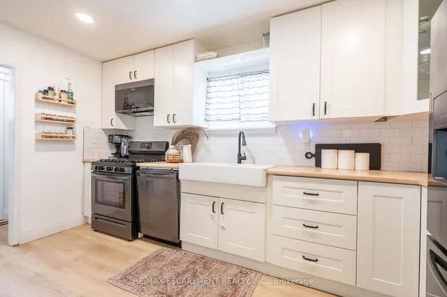 Additional image 11 of 351 Queensdale Ave