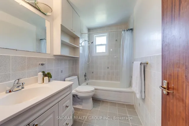 Additional image 14 of 6 Hartsdale Dr