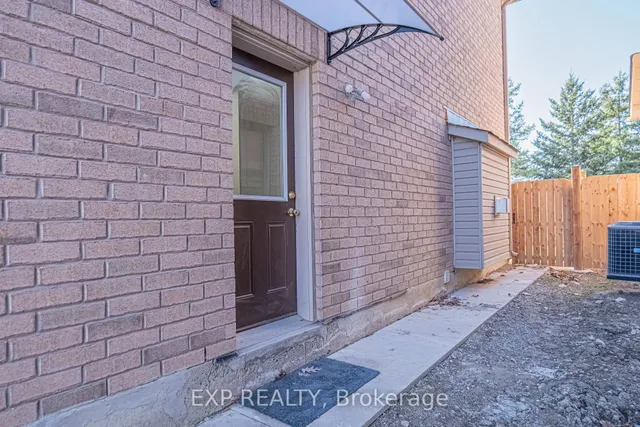 Additional image 41 of 14 Vanwood Cres