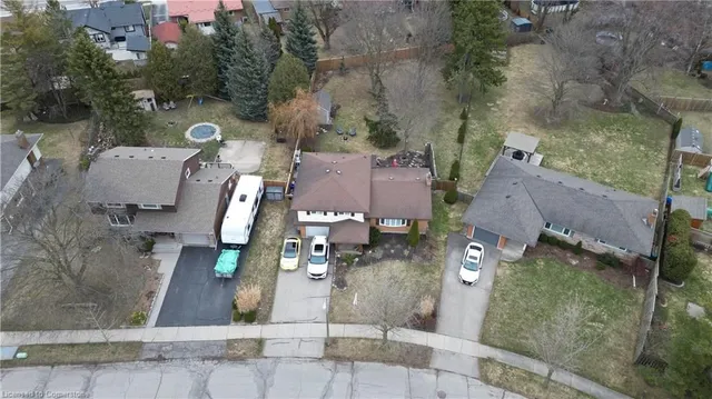 Additional image 39 of 22 Evelyn Cres