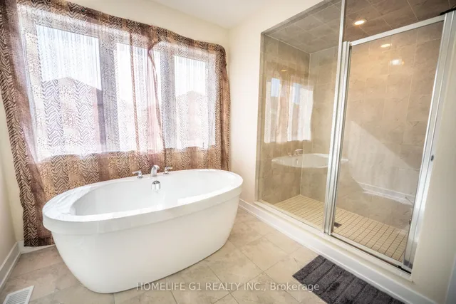 Additional image 30 of 1430 Wellwood Terr