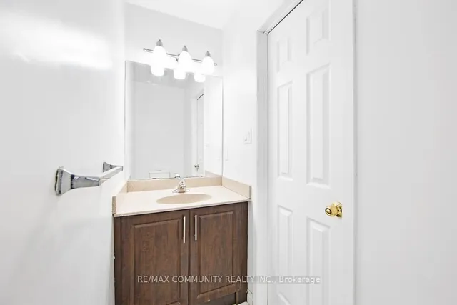 Additional image 12 of 34 Chad Cres