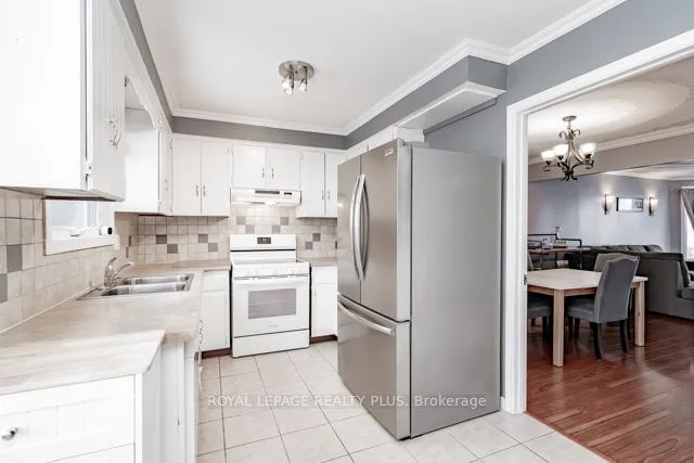 Additional image 9 of 31 Serafino Crt