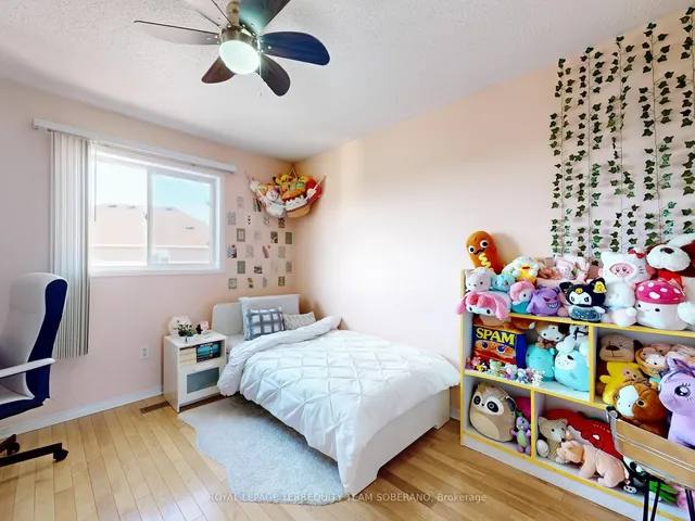 Additional image 29 of 4 Dunlop Crt