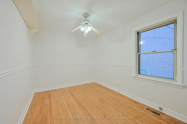 Additional image 17 of 94 YORKVIEW Dr