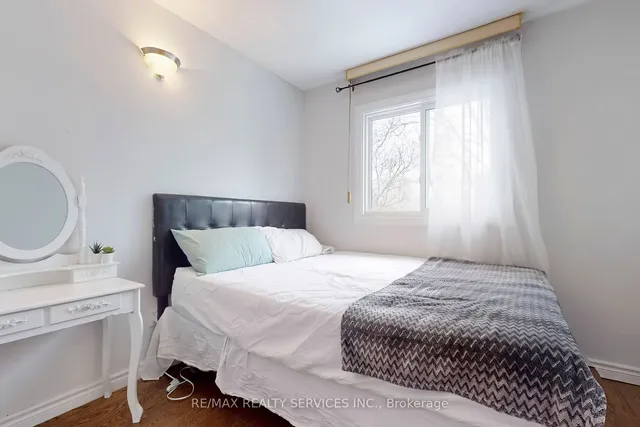 Additional image 15 of 28 Heathcliffe Sq