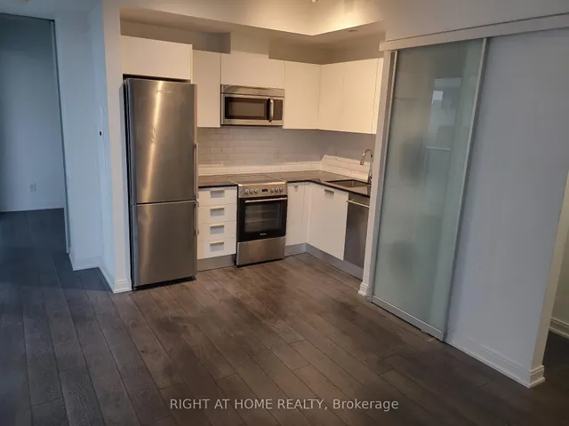 Additional image 9 of 42 Charles St Unit 2510