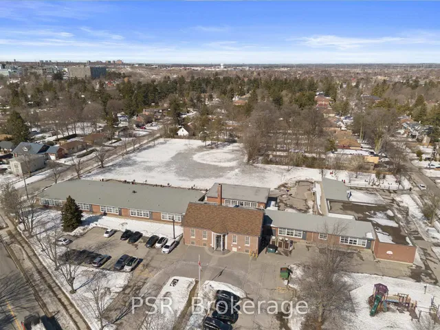 Additional image 26 of 61 Orchard Park Unit 204