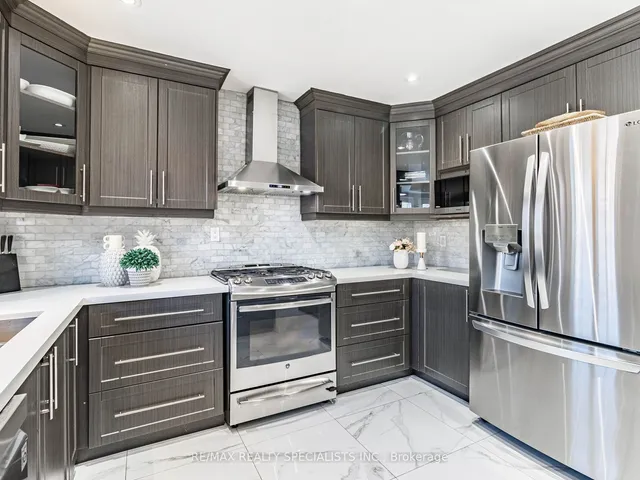 Additional image 14 of 44 Hollybush St