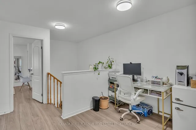 Additional image 34 of 80 Palacebeach Tr