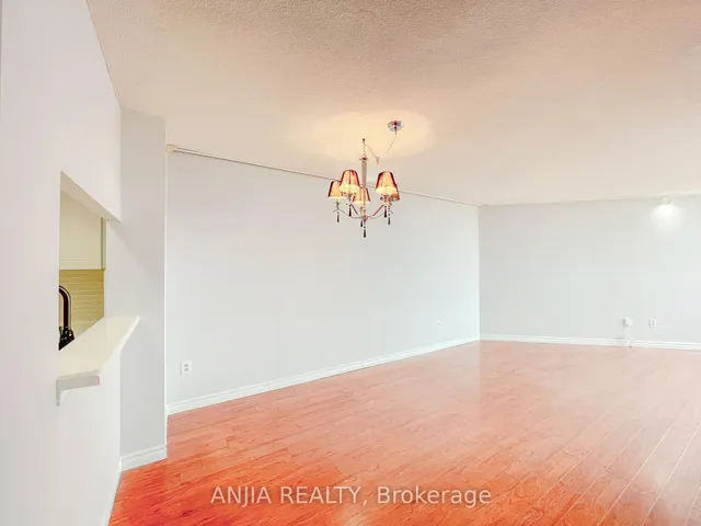 Additional image 21 of 300 Alton Towers Circ Unit 1601