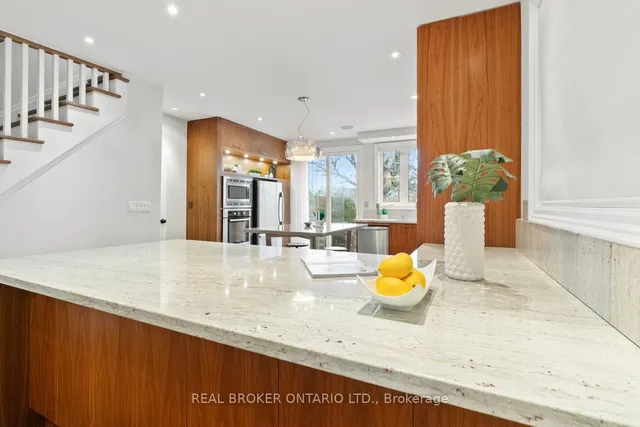 Additional image 4 of 51 Seymour Ave