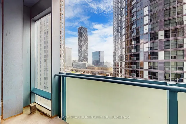 Additional image 18 of 8 The Esplanade St Unit 1111