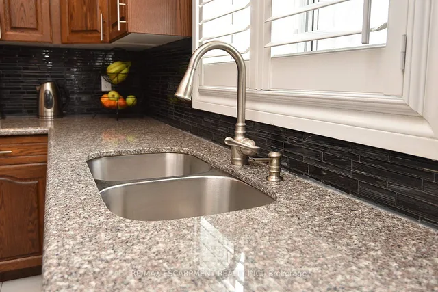 Additional image 15 of 36 Tommar Pl