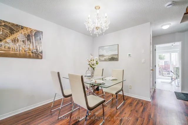 Additional image 20 of 28 Rosebank Dr Unit 507