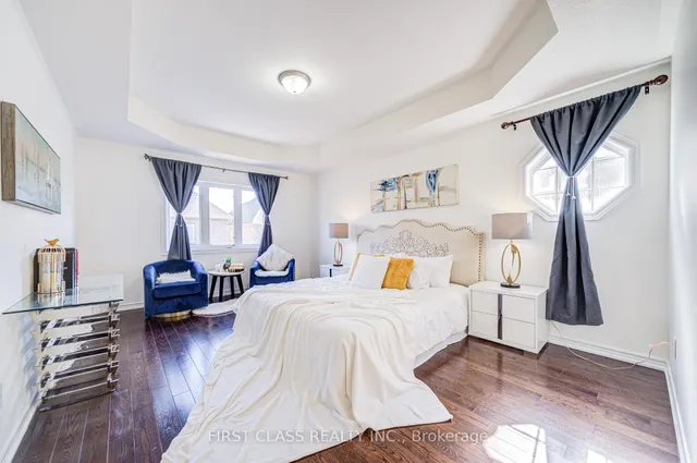 Additional image 30 of 566 North Park Blvd