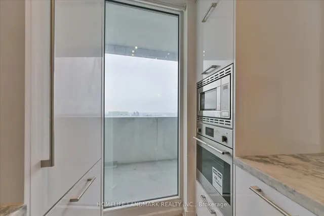 Additional image 9 of 2221 Yonge St Unit 4003