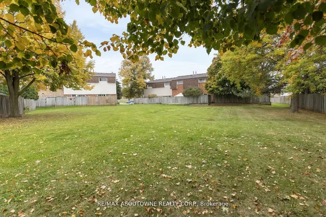 Additional image 31 of 11 Harrisford St Unit 100