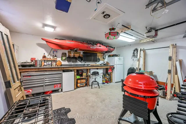 Additional image 37 of 444 Maple Ave