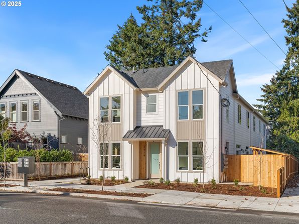 2515 NE Killingsworth St, Portland, OR