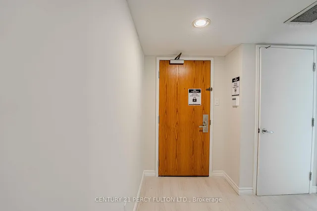 Additional image 8 of 38 Elm St Unit 2710