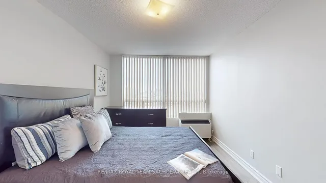 Additional image 29 of 1 Reidmount Ave Unit 903