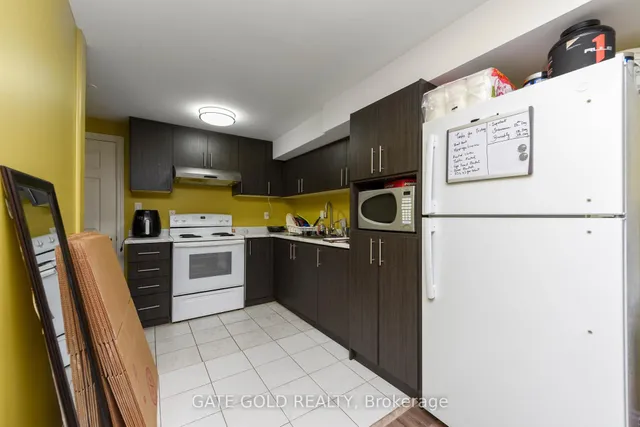 Additional image 42 of 23 HARTFORD Tr